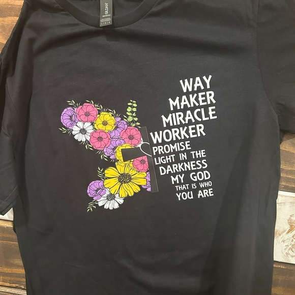 Playeras - Picture 2 of 9